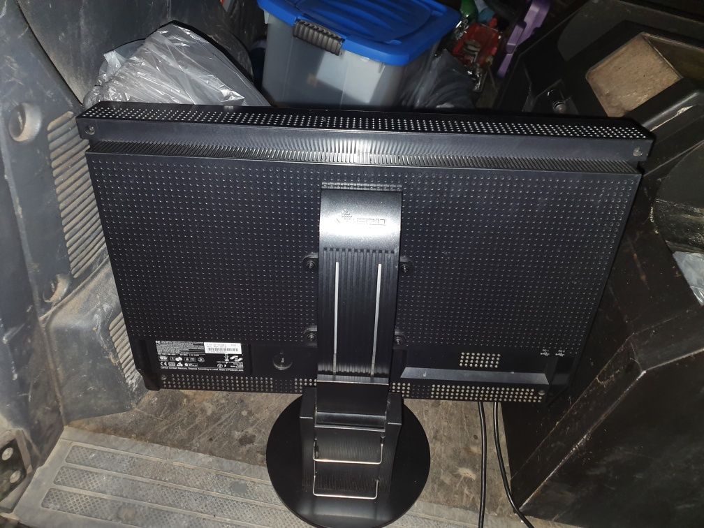 Monitor Eizo calitate HD 2441W