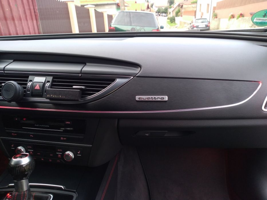 Colantari trimuri auto, elemente interioare, console centrale, bord
