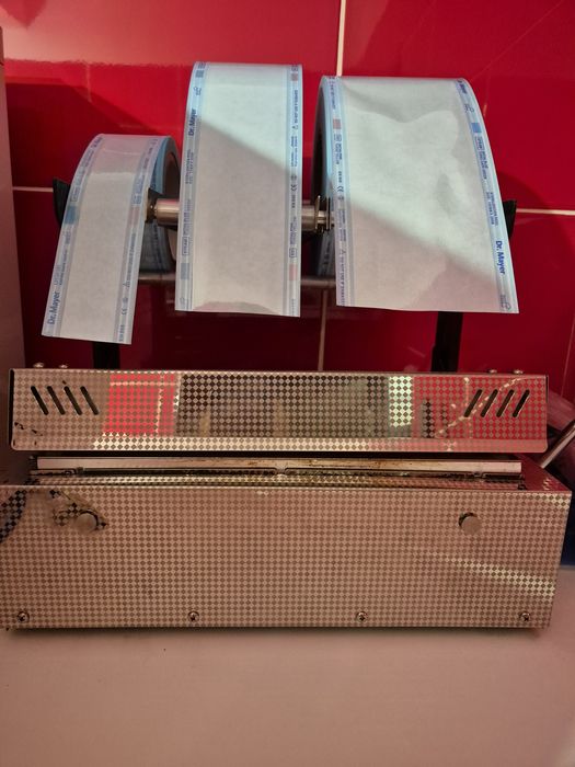 Vand aparat de sigilat pungi