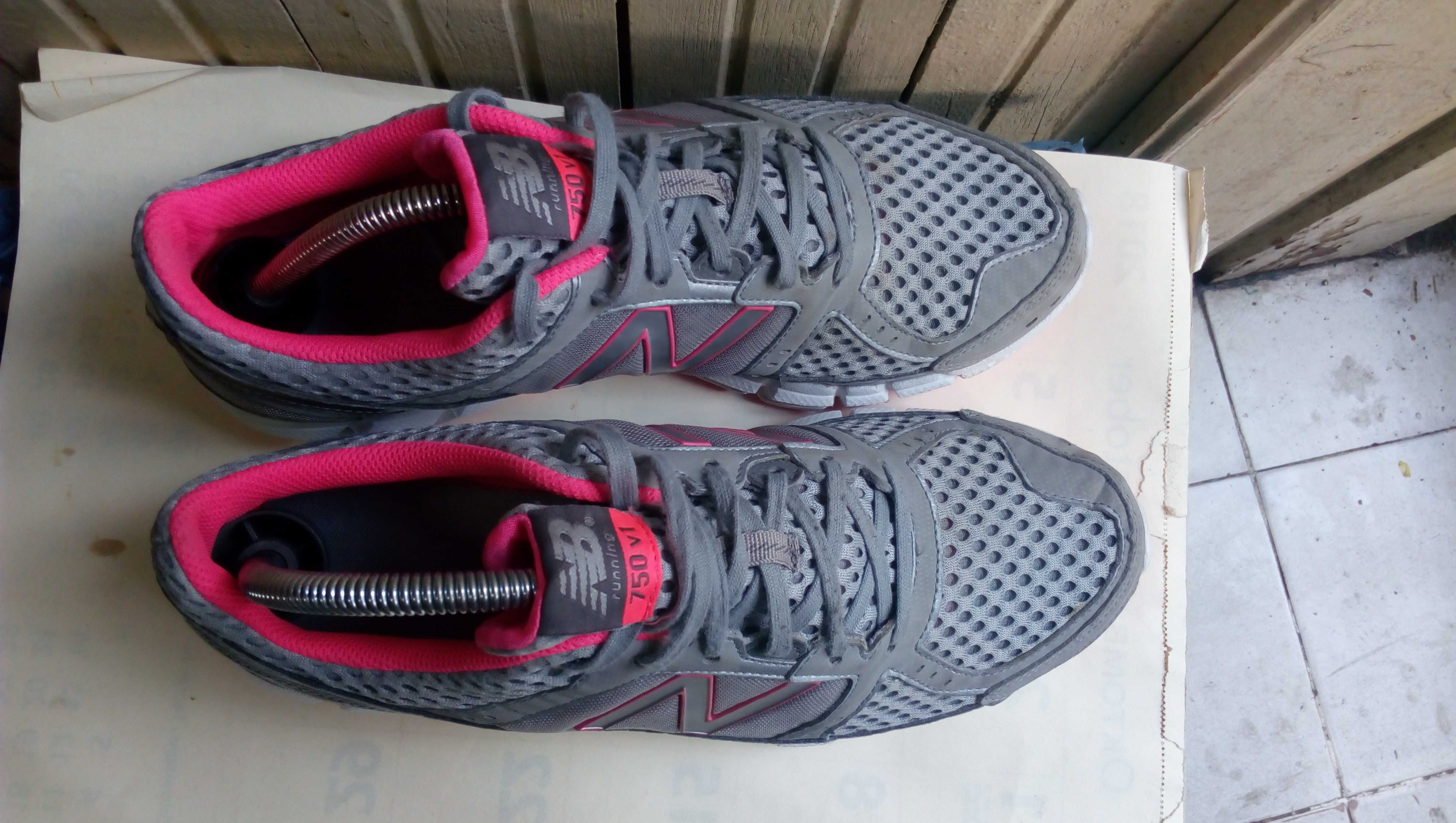 ''New Balance 750v1''Оригинални маратонки 41.5 номер