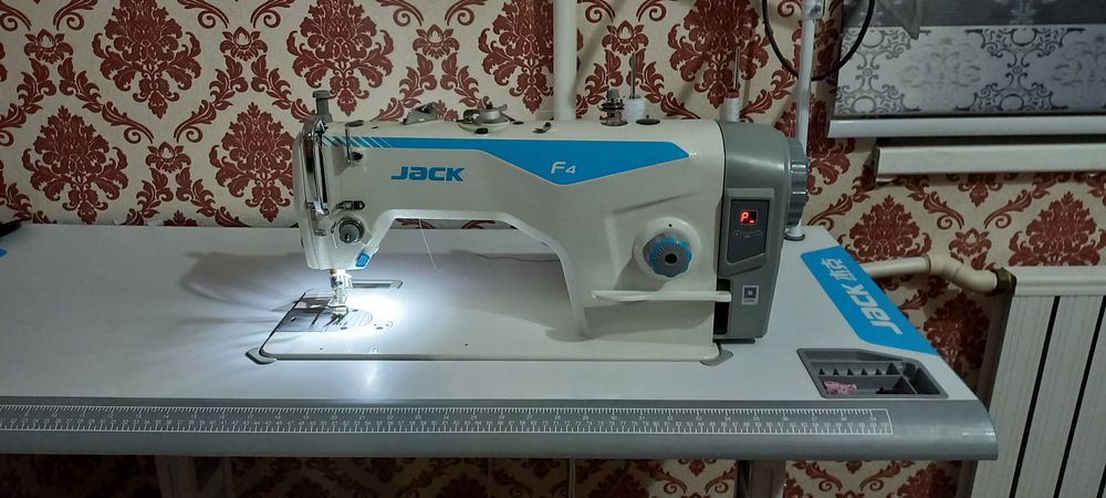 Тикув машина СОТИЛАДИ.ЯНГИ