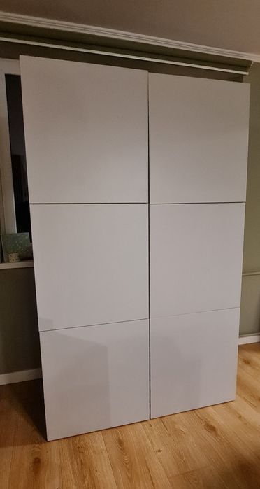 Vând dulap Ikea culoare stejar/gri, 120x42x193