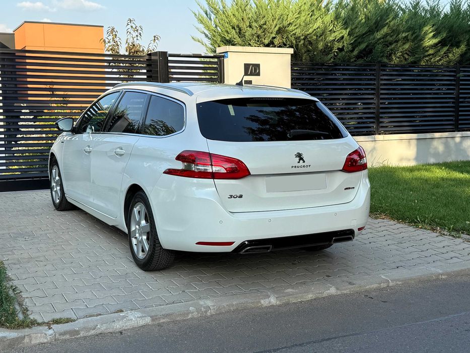 Peugeot 308 GT-LINE Panorama 130CP AN 2017 ALB PERLAT