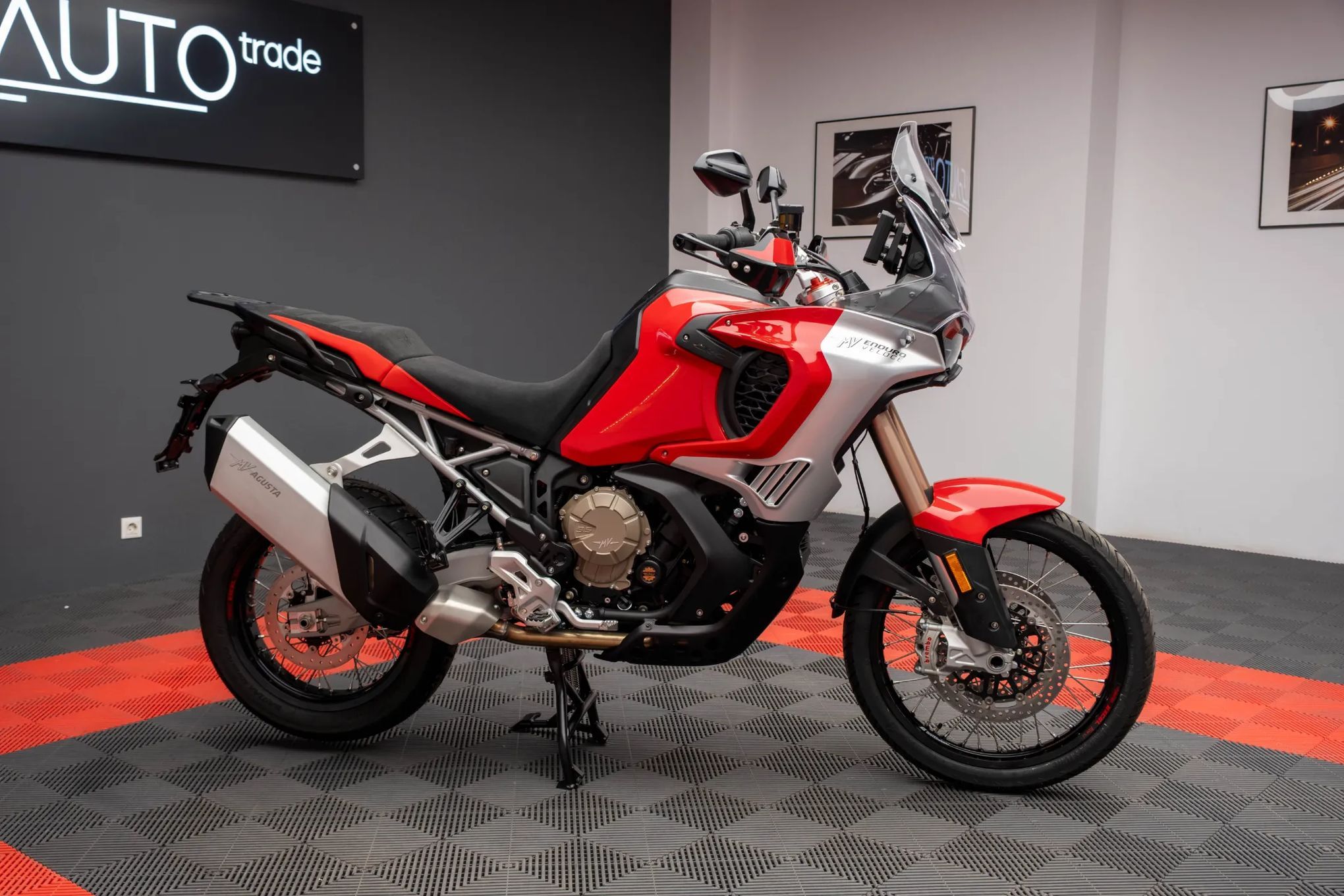 MV AGUSTA Enduro Veloce EAS Enduro Veloce