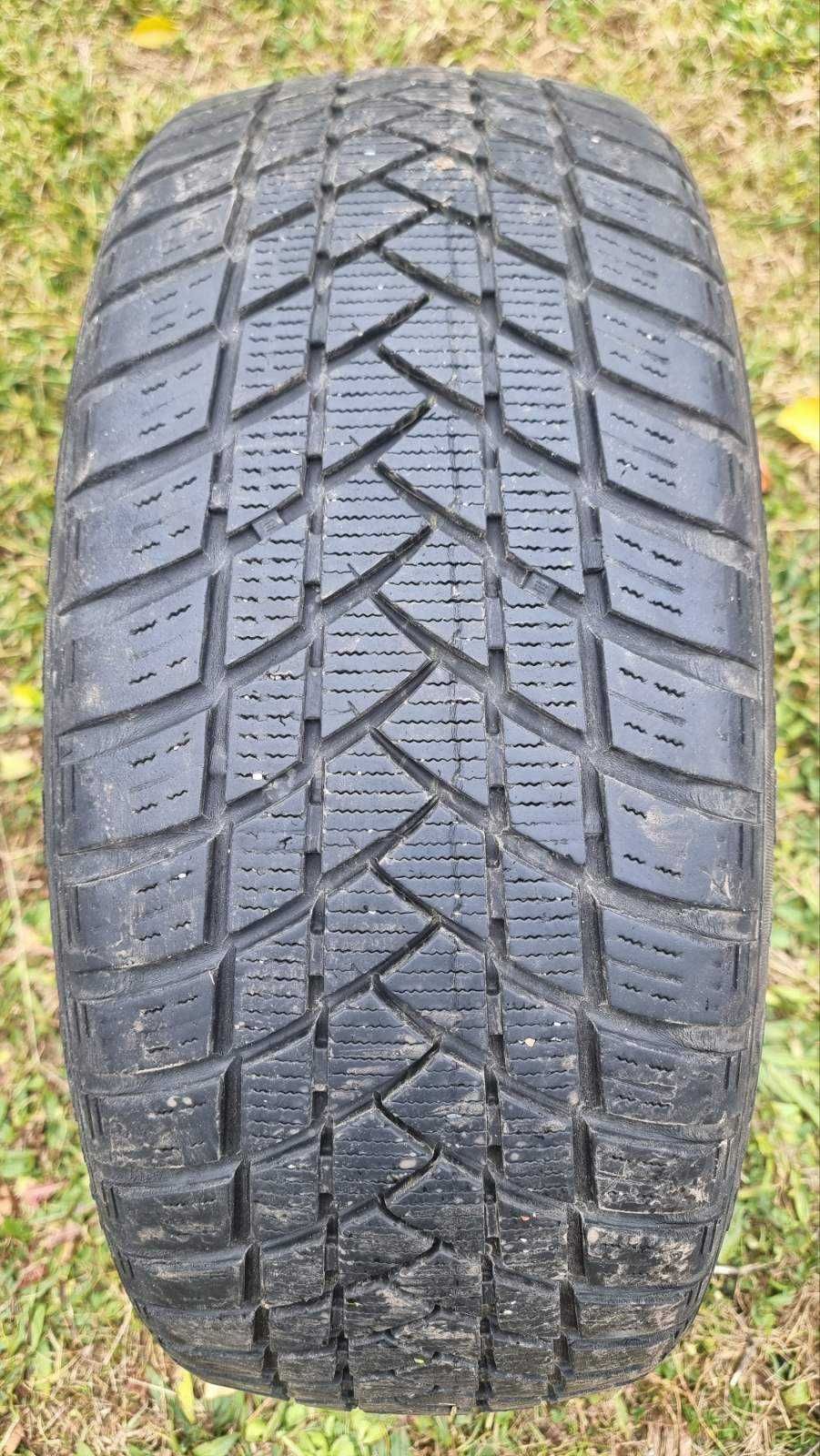 2 броя зимни гуми 215/55 R17