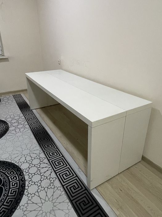Стол и стул вместе