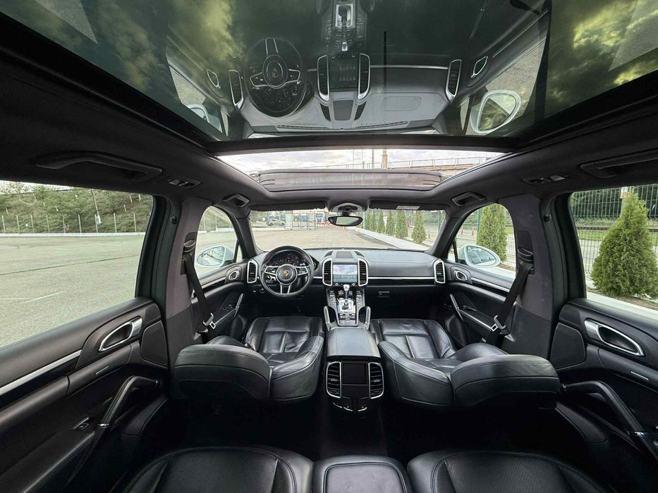 Porsche Cayenne 2016
