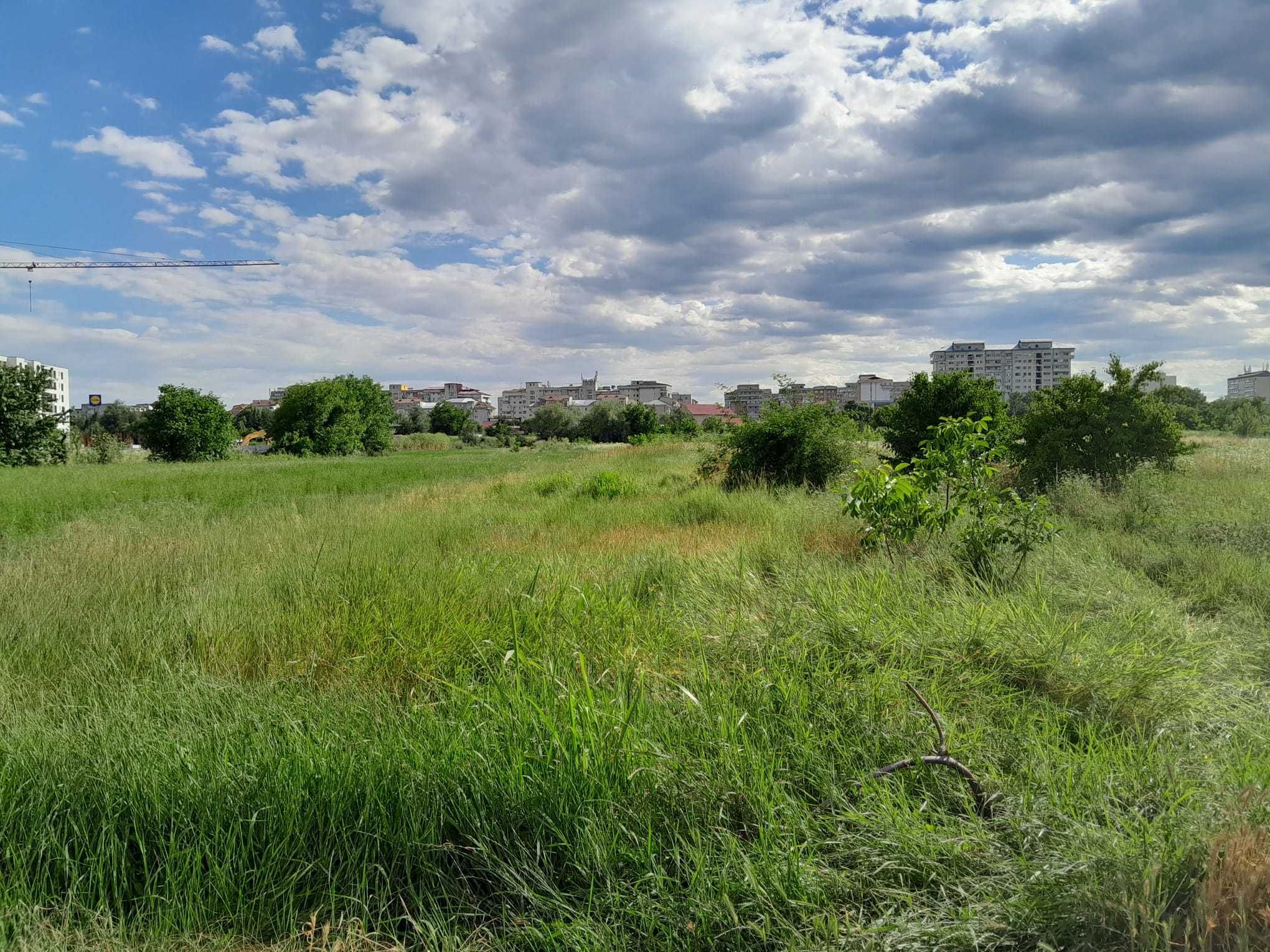 Teren de vanzare intravilan 800mp, zona agrement-centura Targoviste