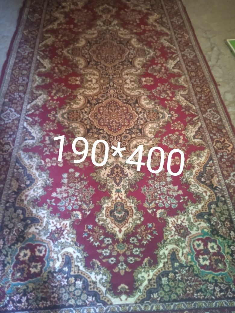 Продам ковры разные