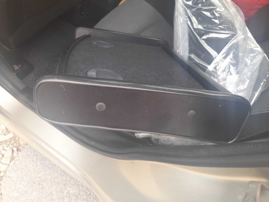 Masuta bord pentru marcile Mercedes ,Volkswagen etc noi