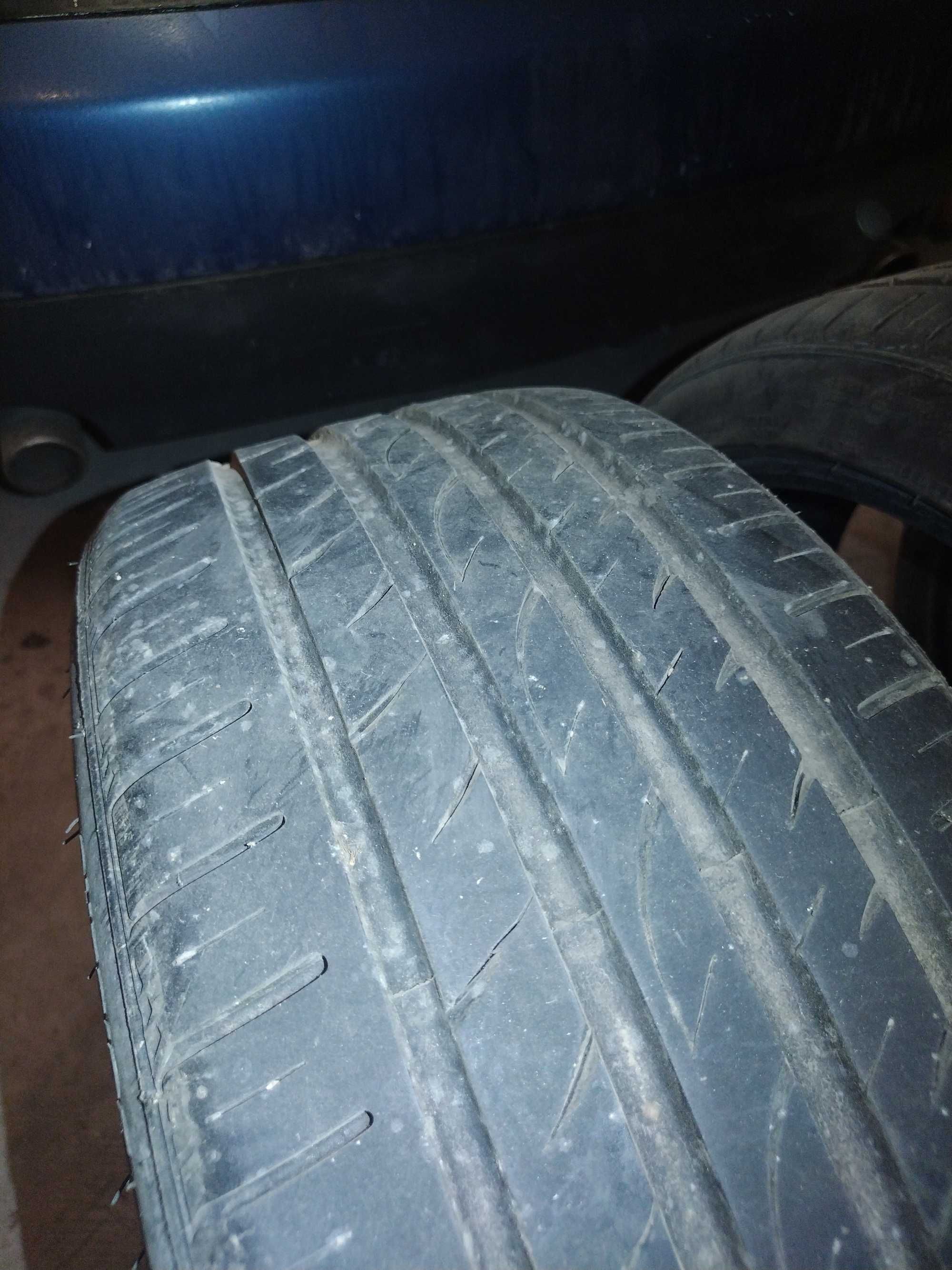 Ленти гуми roadstone