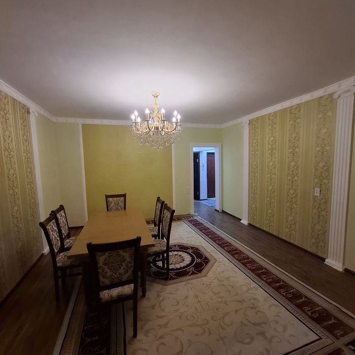 Сдаю свою квартиру 3- комнатную