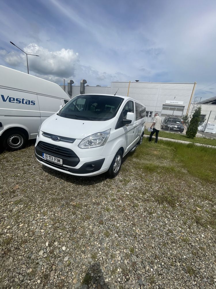 Inchiriere auto 8+1