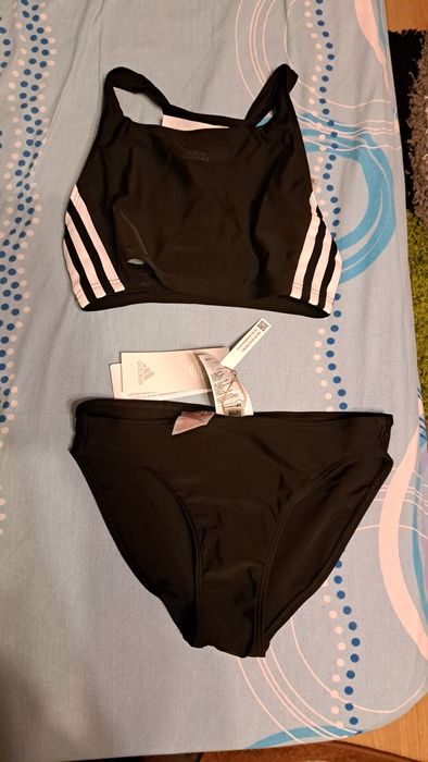 Costum de baie Adidas nou