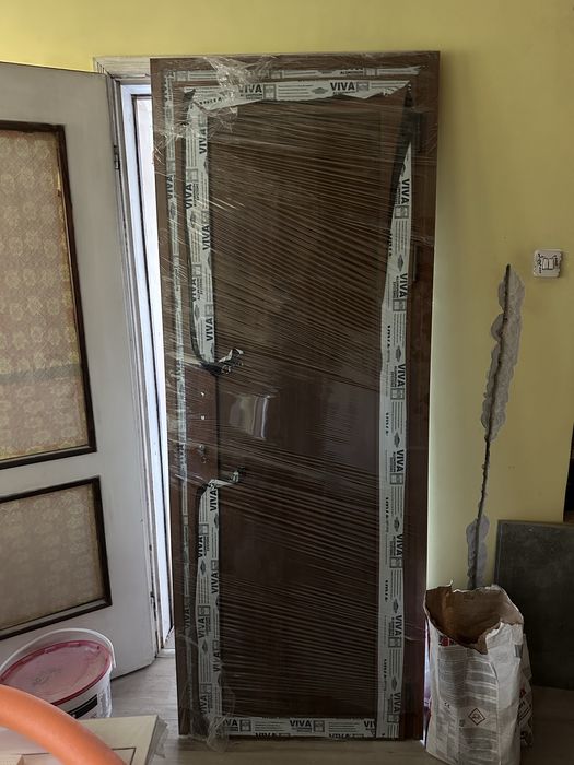 2 броя Pvc врати кафеви (за отвор 72,5см. х 200см.)