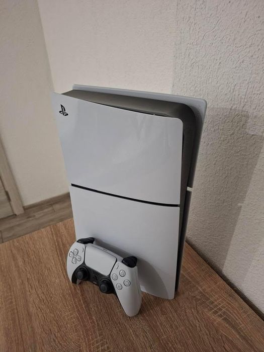 PlayStation 5 + joystick