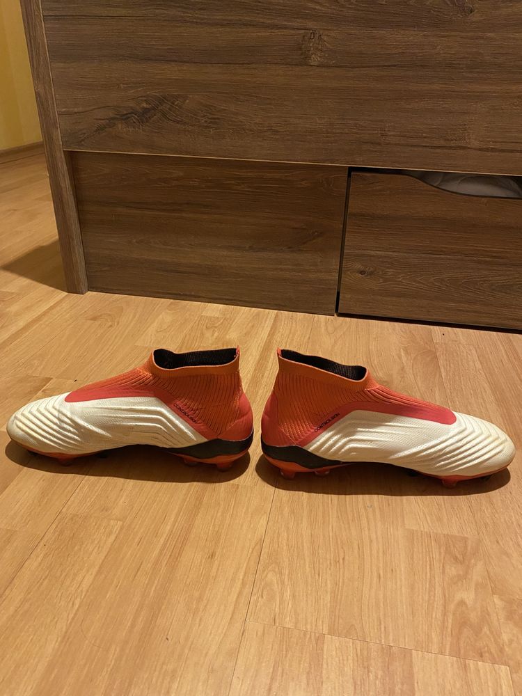 Бутонки Adidas Predator 18+