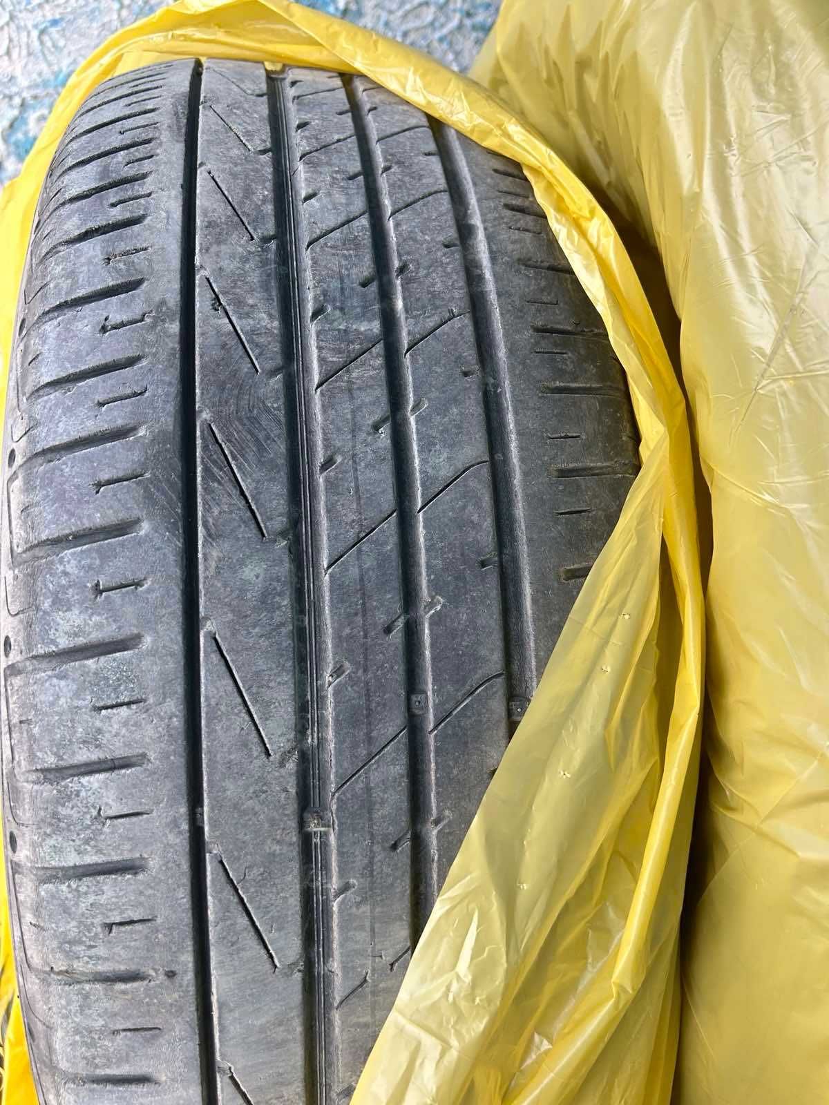Летни гуми 235/60/18 Hankook Ventus S1 evo3 SUV цената е за комплекта