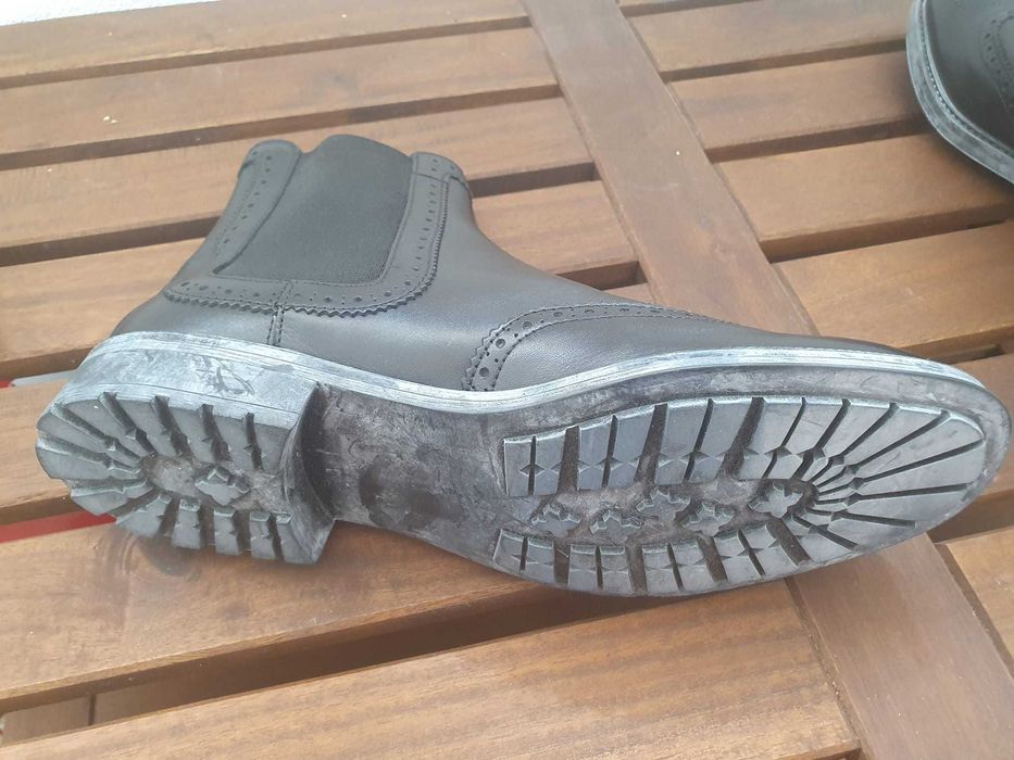 Ghete dama nr 41 culoare Negur