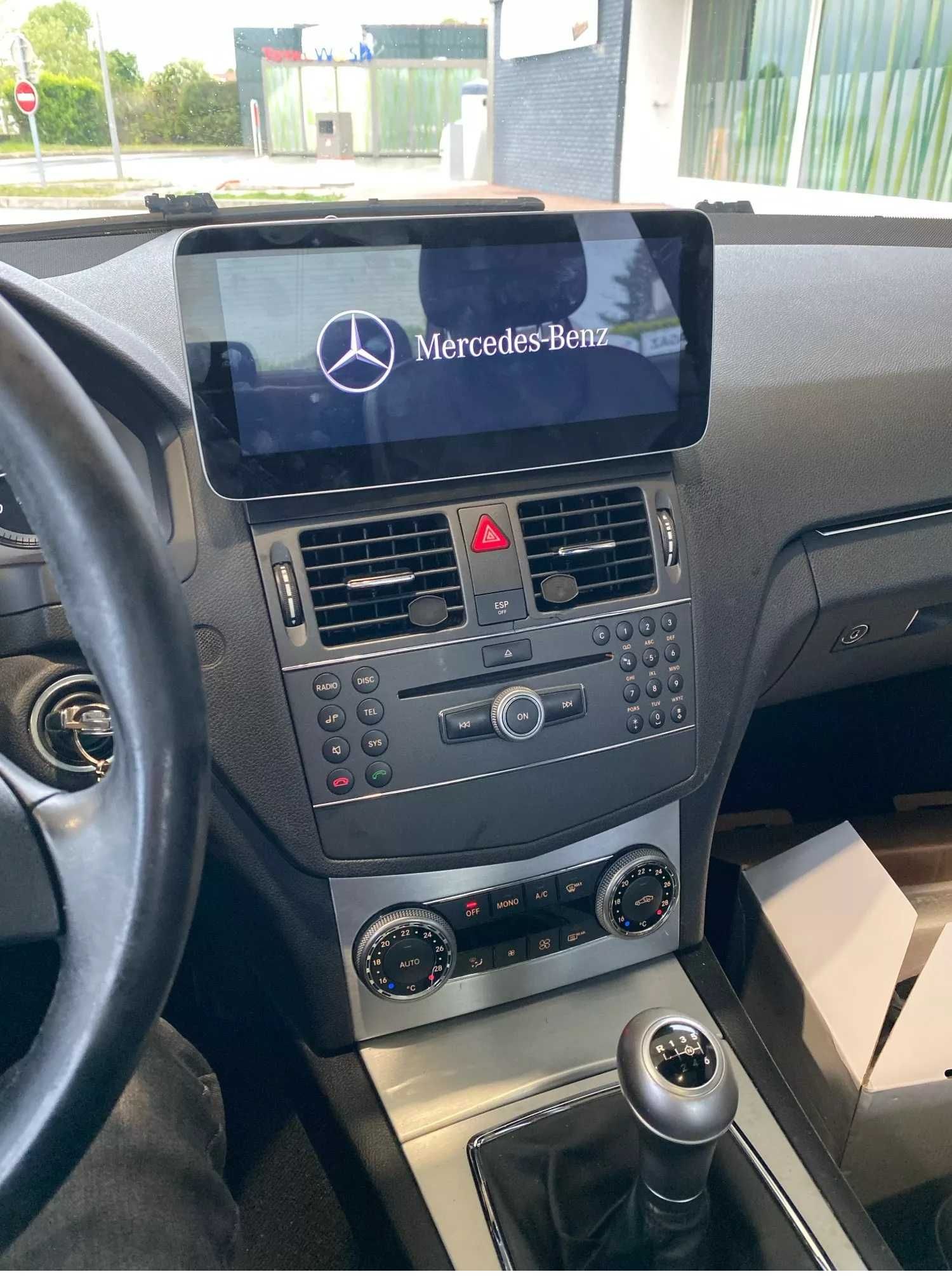 Navigatie Mercedes C Clas W204 ( 2006 - 2013 ) 4 GB Slot Sim Garantie