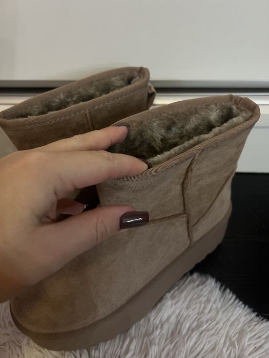 Зимни боти тип ugg