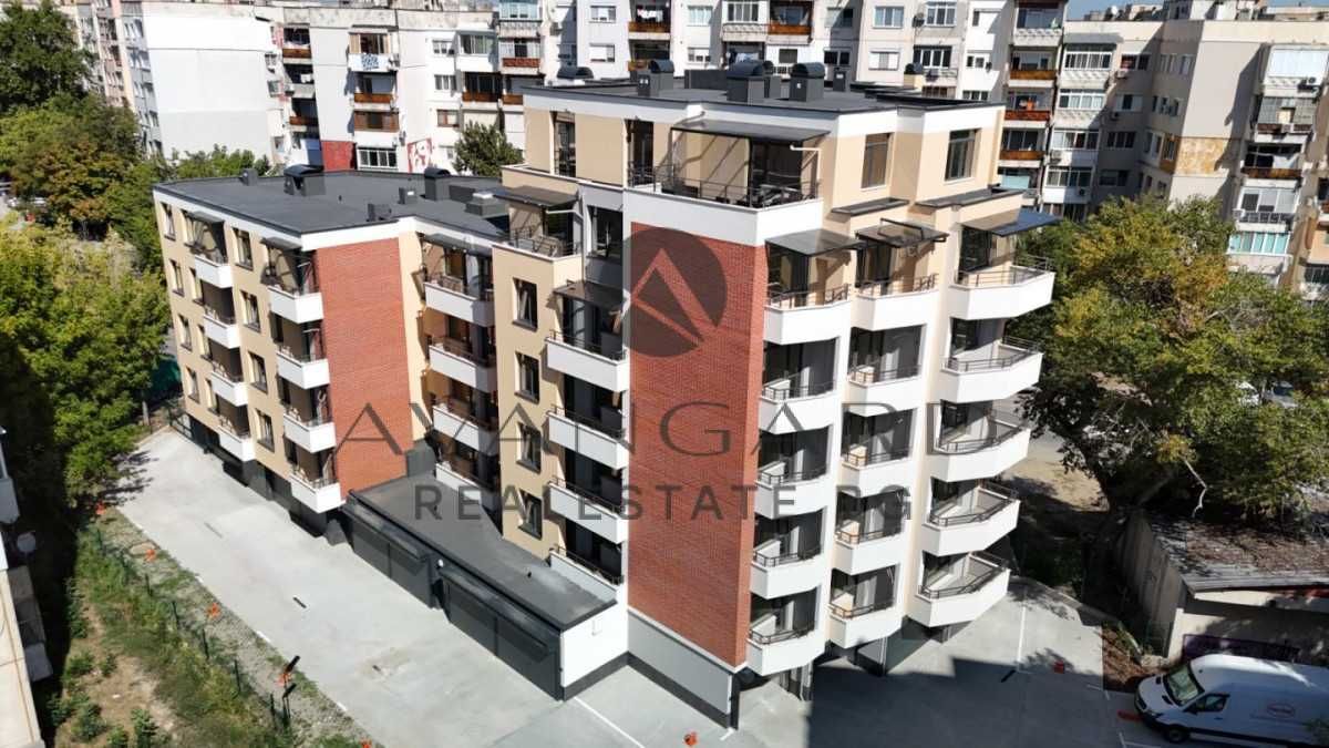 оф.24034 Дизайнерски двустаен/ Тракия
