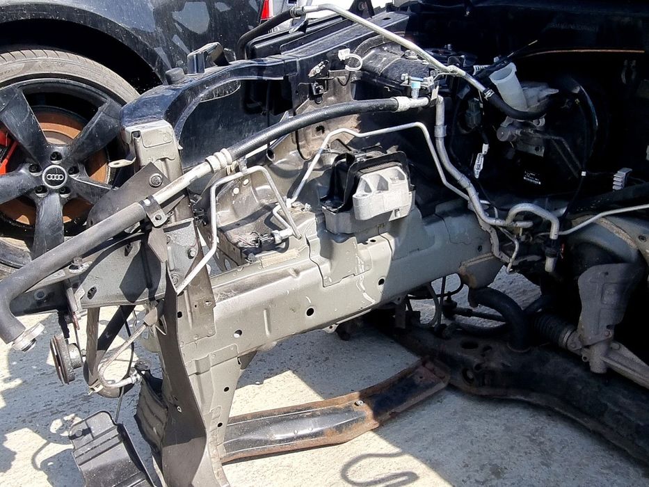 Lonjeron dreapta MITSUBISHI Outlander II [Fabr 2006-2015] 2.0 Hibrid 4