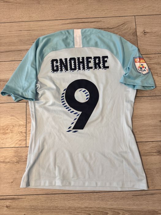 Tricouri fcsb sezon 2018-2019,2019-2020