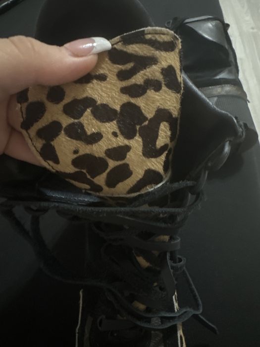 Боти Louis Vuitton