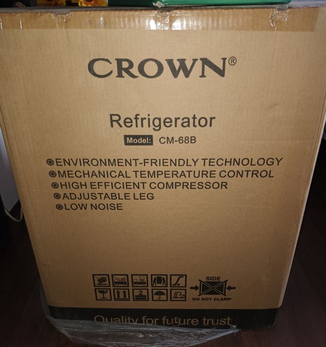 Frigider, refrigerator. Nefolosit. Sigilat.