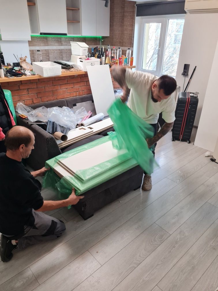 Ofer transport marfa mobilier / montaj mobilier debarasări relocari