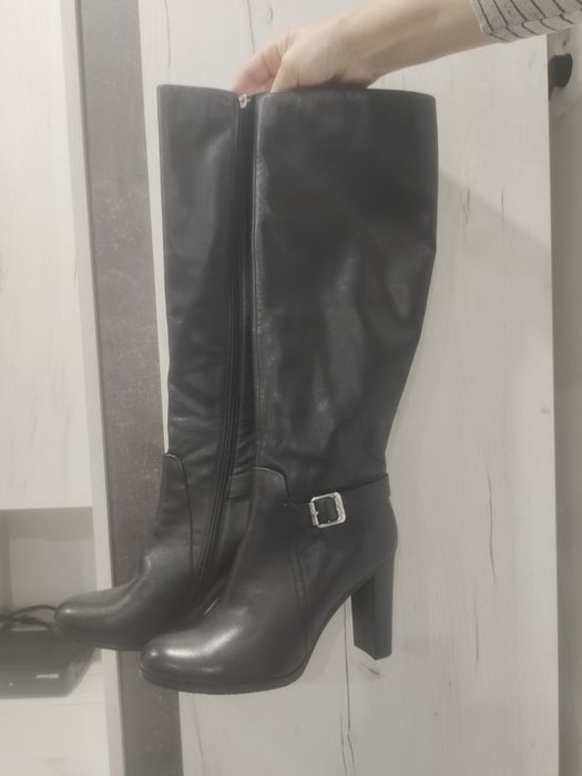 Демисезонные женские сапоги