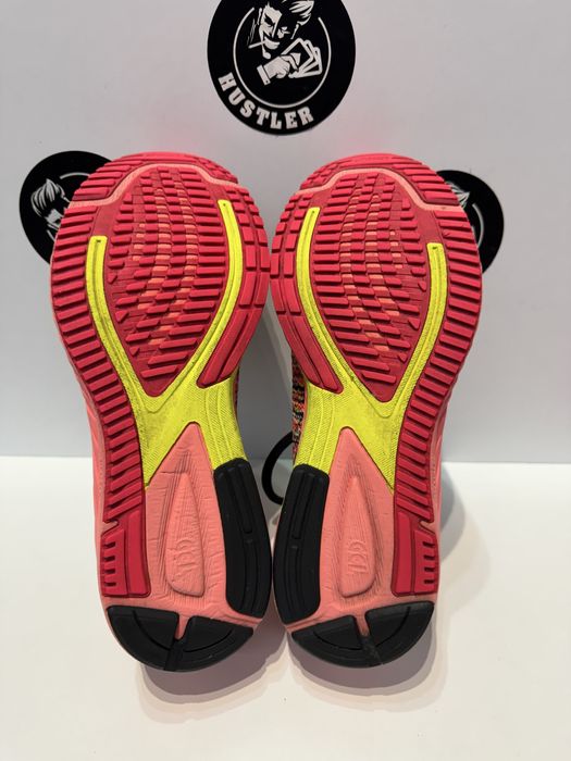 Маратонки ASICS GEL TRAINER 24.Номер 39.5