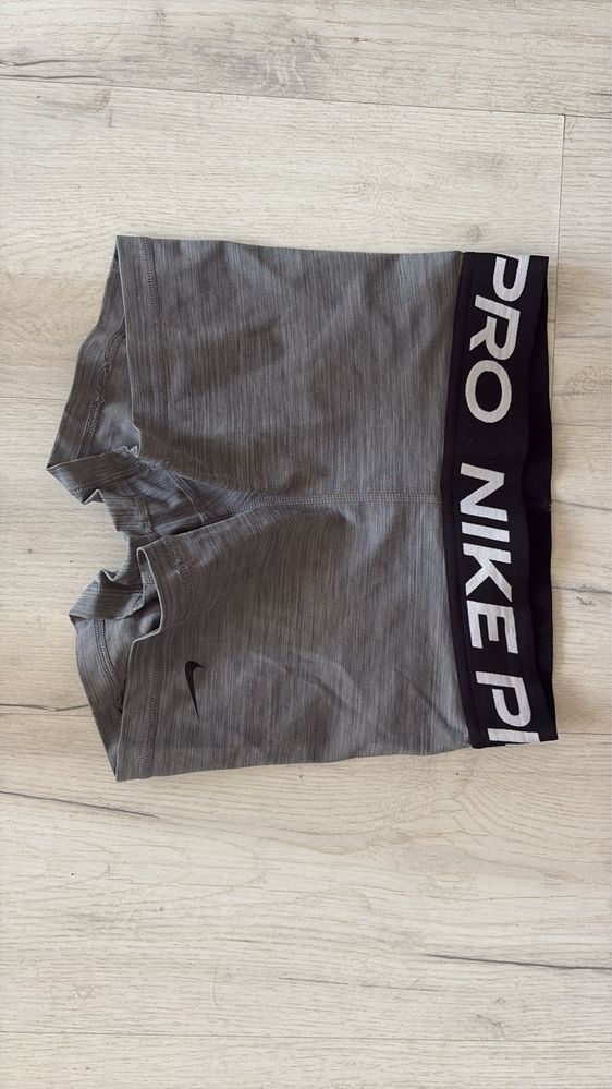 Nike pro къси гащи