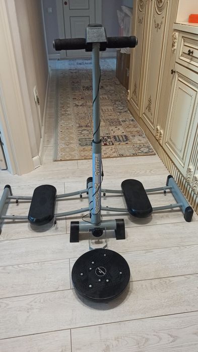 Продам тренажёр , отличный