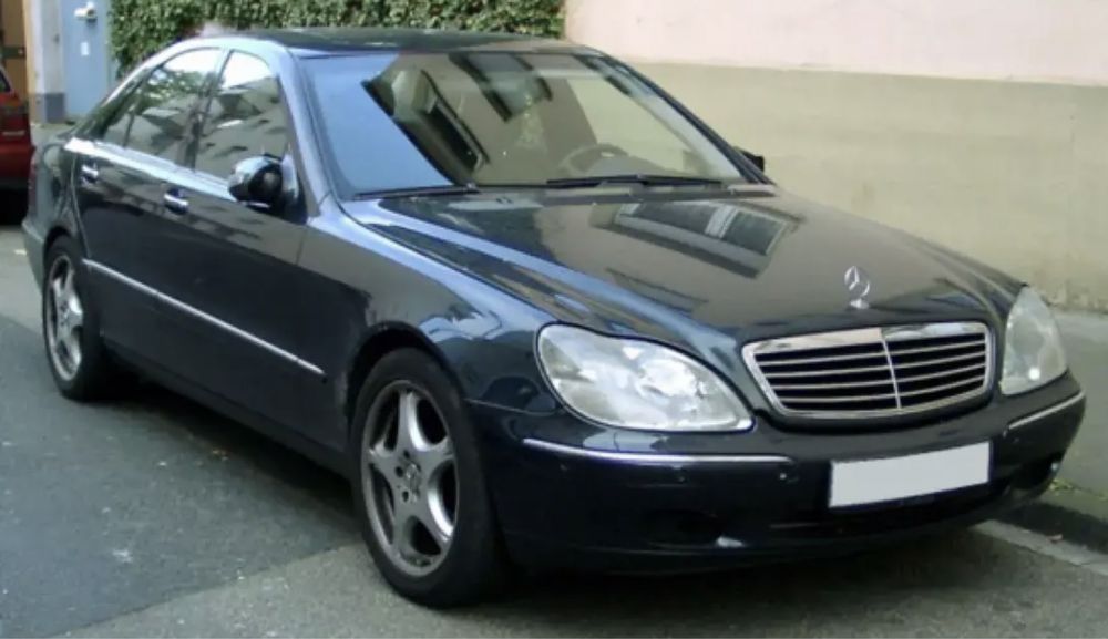 Мерседес  S 220 на запчасти мерседес 220