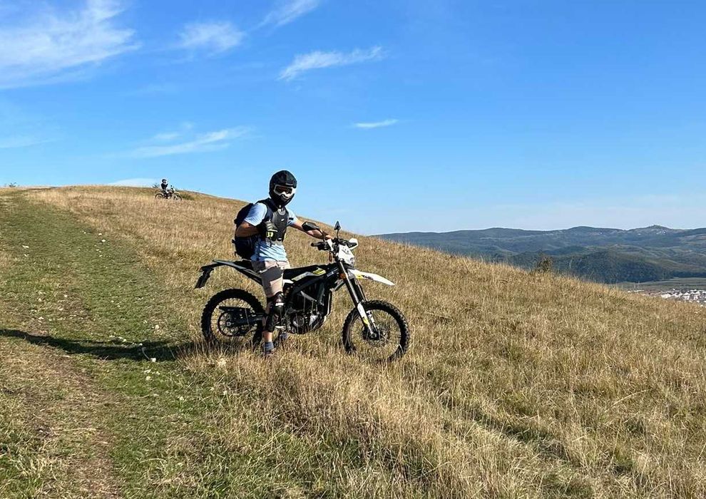 Sur Ron Ultra Bee ROAD LEGAL Inmatriculata