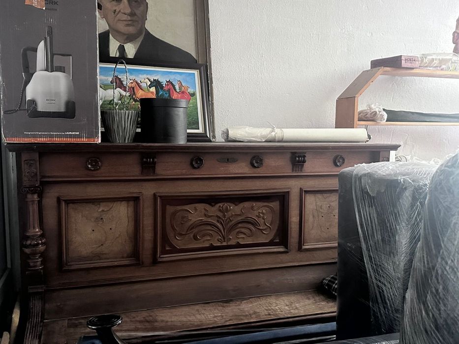 Пианино антиквариат (фортопиано) из настоящего дерево