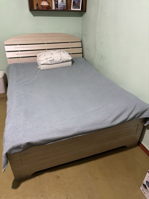 Продам срочно кровать