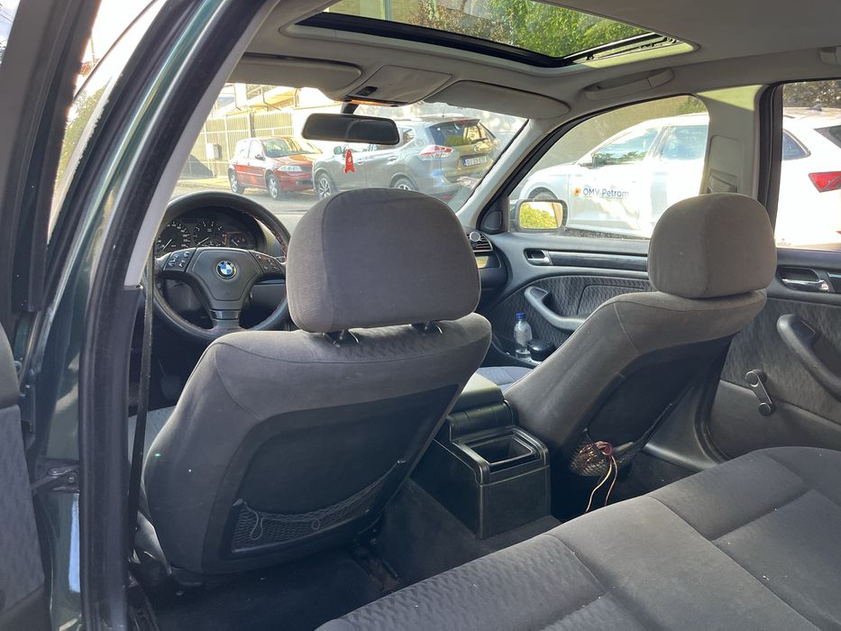 Vand bmw e46 320i-6 cilindri in linie