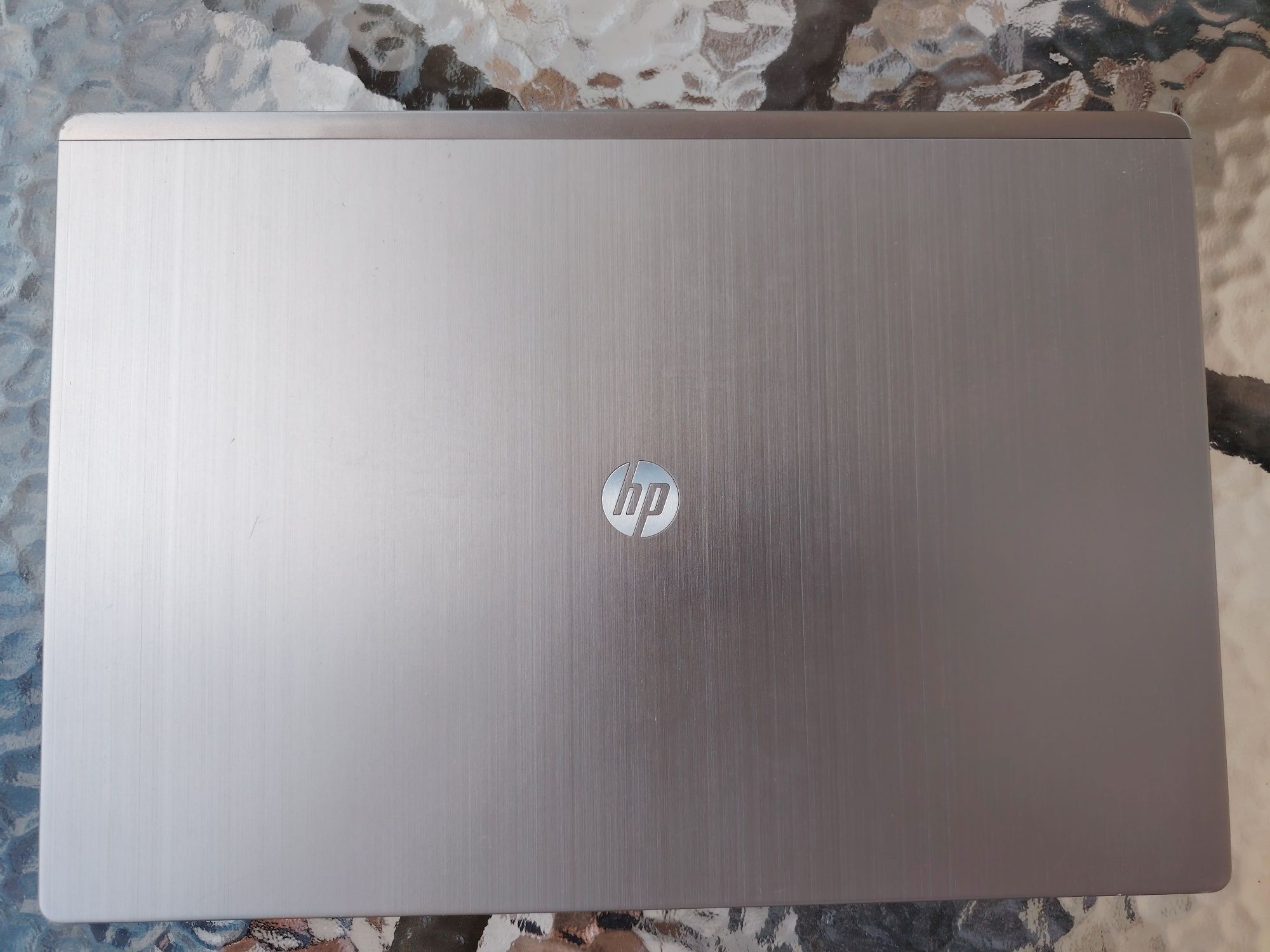 Само за 139 лева ! Най-тънкия метален лаптоп HP Folio 13 инча Intel i5