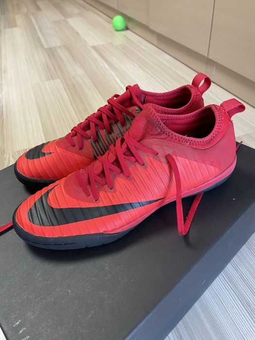 Футболни стоножки