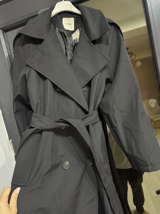 Palton trench material super