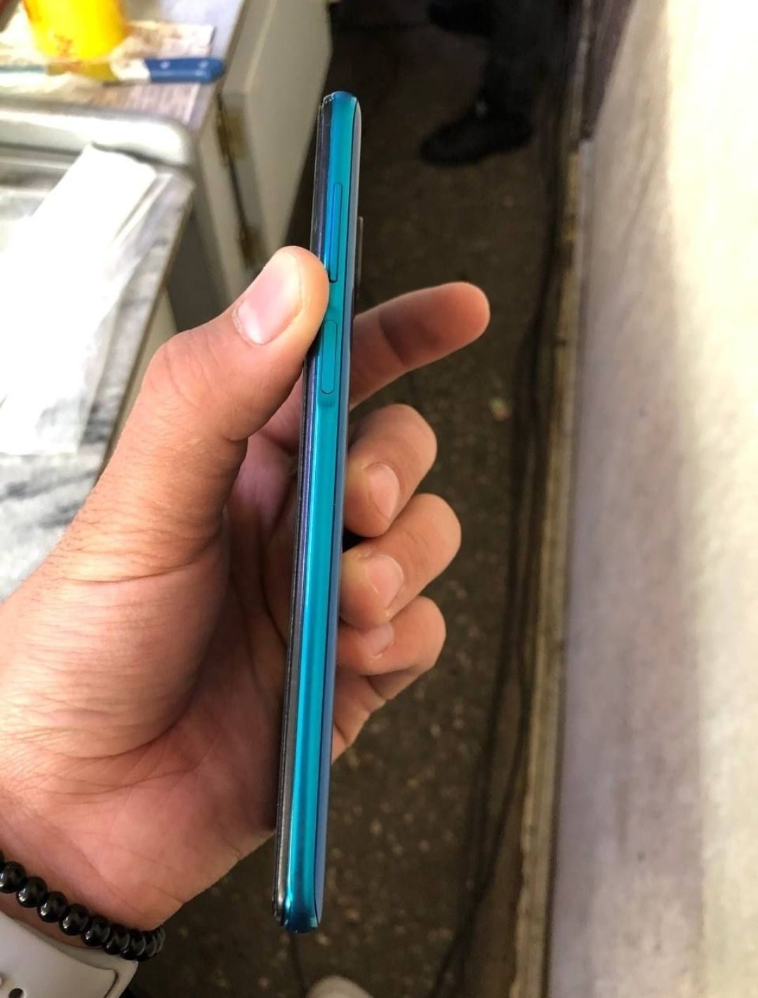 Redmi note 9 s.  4/64 gb karobka dakument bor. 6 oy boʻgan olinganiga