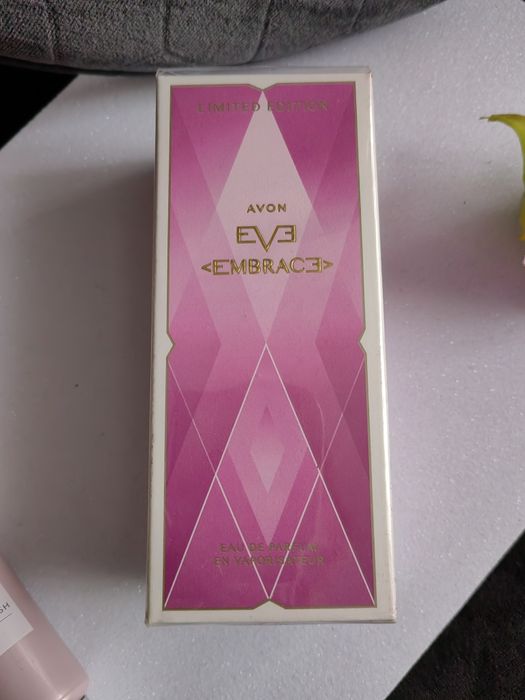 Eve Embrace pentru Ea