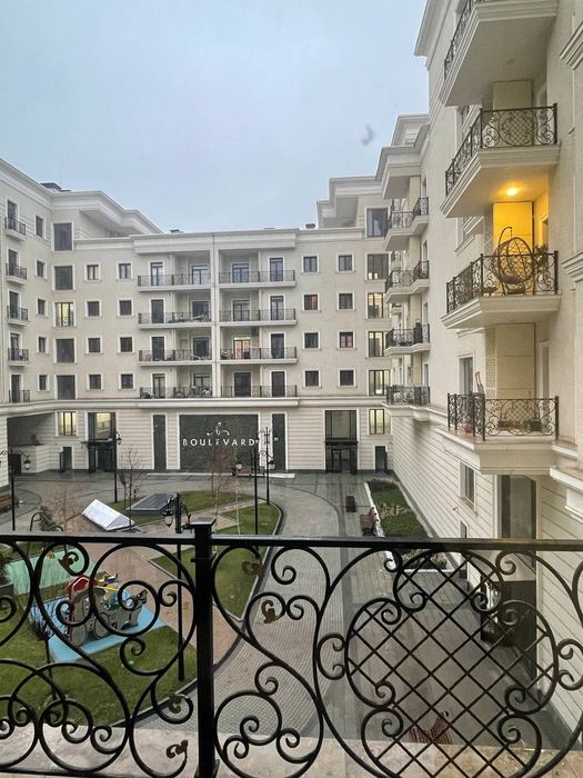 Tashkent city Boulevard 1000y.e