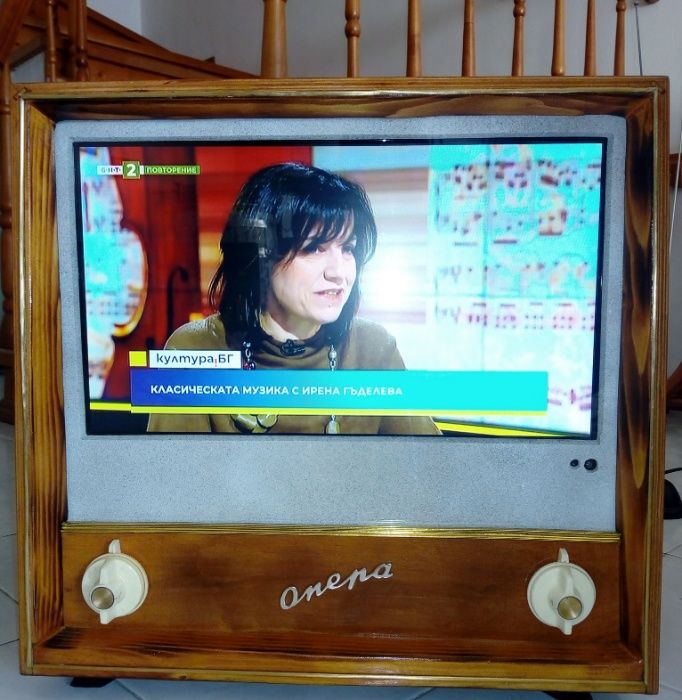 Телевизор Опера / LED Crown 19