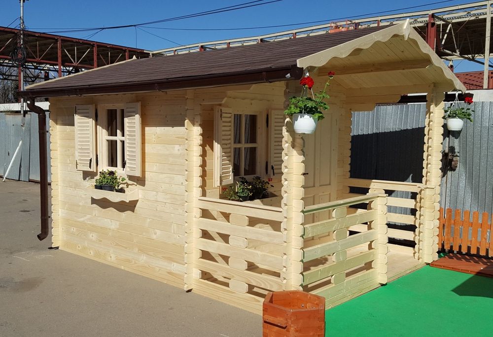 Cabane și căsuțe din lemn pe piloni