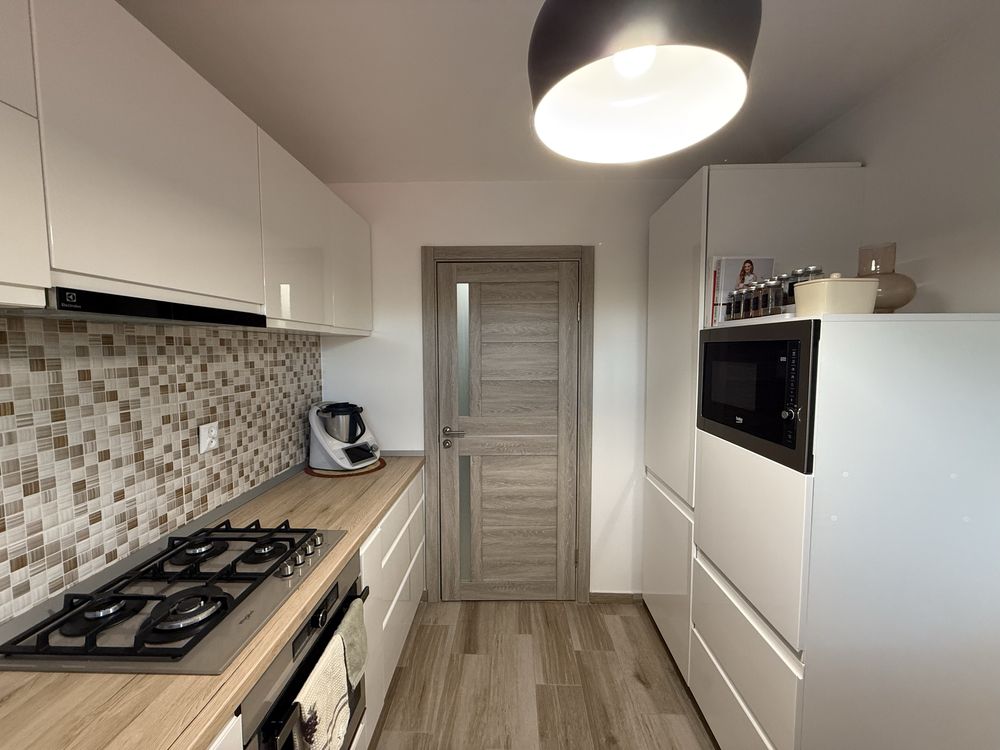 Vand apartament Premium 2 camere in bloc nou- zona Ateneu Tatarasi