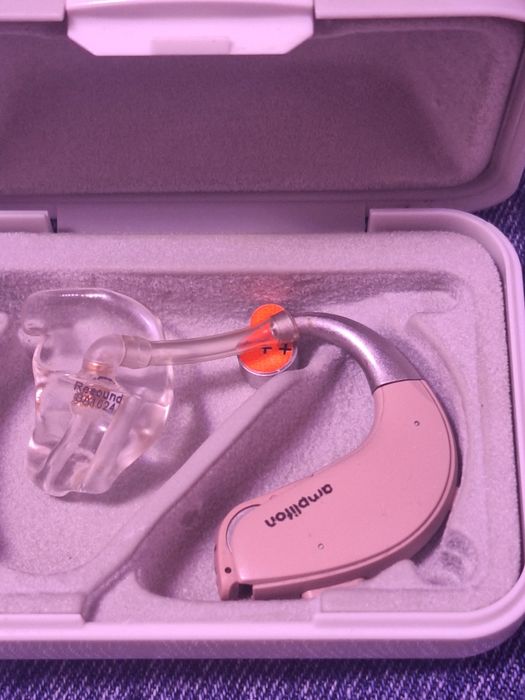 Aparat auditiv audio